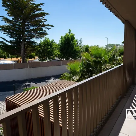 Riboleys - T2 Climatise Avec Wifi Et Piscine