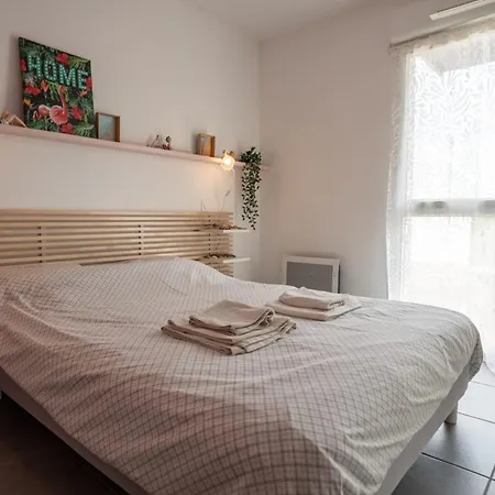 Riboleys - T2 Climatise Avec Wifi Et Piscine Apartment Vias