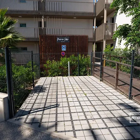 Riboleys - T2 Climatise Avec Wifi Et Piscine Vias