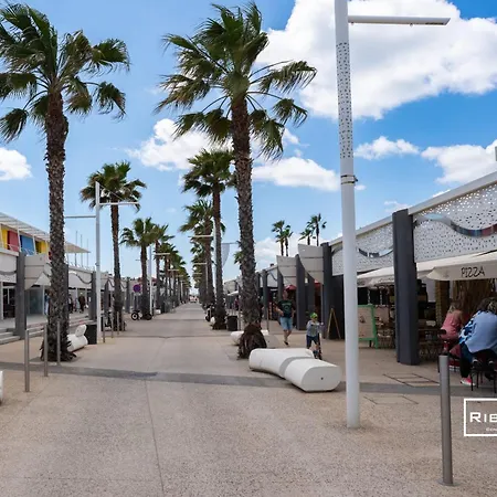 Marina - T2 Climatise Avec Wifi Et Piscine Lägenhet